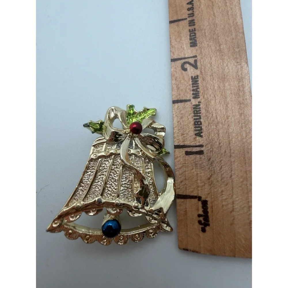 Vintage Steven Marc 1987‎ Holiday Bell Motif Brooch Enamel Gold Tone 1.5